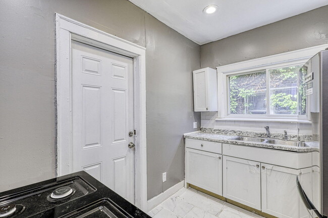 3287 Tyler St in Detroit, MI - Building Photo - Building Photo