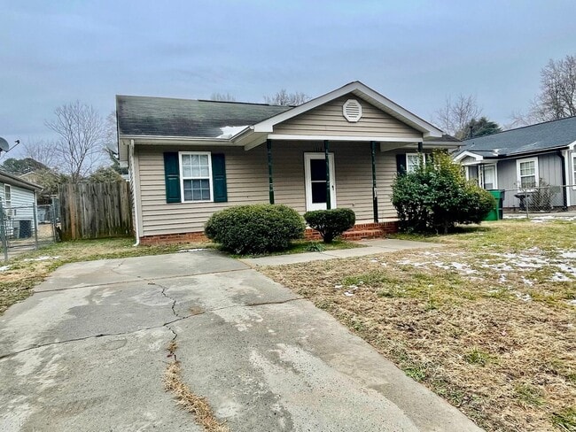 1714 Maribel Ave in Charlotte, NC - Building Photo - Building Photo