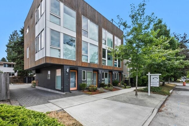 property at 9710 Ashworth Ave N