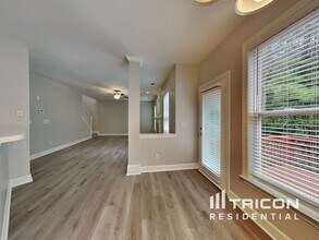 1812 Patterson Mill Way in Lawrenceville, GA - Foto de edificio - Building Photo