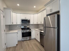 2078 Druid Park Dr in Baltimore, MD - Building Photo - Building Photo