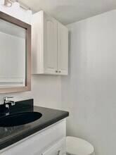 630 Tennis Club Dr in Wilton Manors, FL - Building Photo - Building Photo