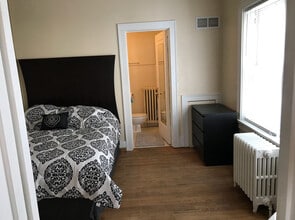 Newhouse in Rochester, MN - Foto de edificio - Building Photo