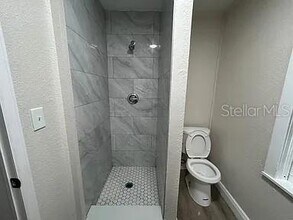 725 16th Ave NW in Largo, FL - Building Photo - Building Photo