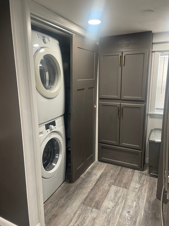 8 Rock Cliff Rd in Marblehead, MA - Building Photo - Building Photo