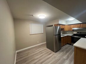 1265 Ammons St, Unit 1265 in Lakewood, CO - Foto de edificio - Building Photo