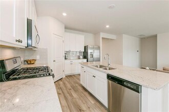 1404 Deering Run in Leander, TX - Building Photo - Building Photo