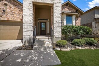 15307 McKays Lark in San Antonio, TX - Building Photo - Building Photo