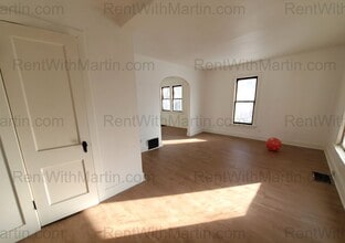 824 Logan Ave in Waterloo, IA - Building Photo - Building Photo