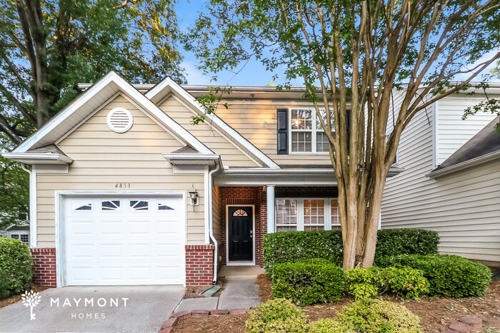 4833 Steepleglen Ct in Charlotte, NC - Building Photo