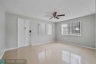 2130 NE 42nd Ct in Lighthouse Point, FL - Building Photo - Building Photo