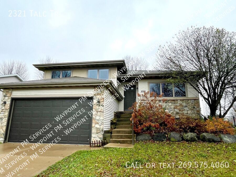 2321 Talc Trail in Madison, WI - Building Photo