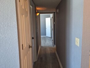 365 Elmwood Dr in Radcliff, KY - Foto de edificio - Building Photo