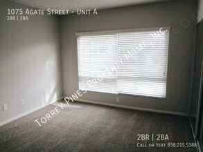 1075 Agate St in San Diego, CA - Building Photo - Building Photo