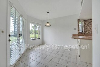 114 Blue Heron Dr in Daytona Beach, FL - Building Photo - Building Photo