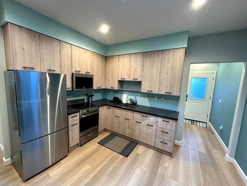 417 Manzanita St in Redwood City, CA - Building Photo