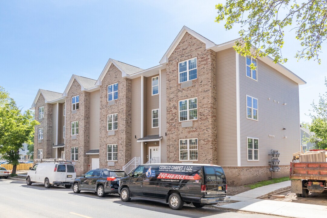 820-836 South Ave in Plainfield, NJ - Building Photo