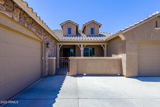 3320 S Nash Way in Chandler, AZ - Building Photo - Building Photo