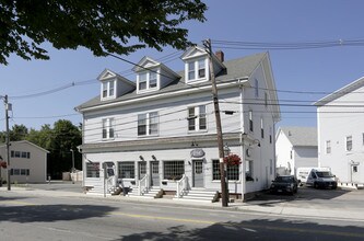 5-11 Elm Park in Groveland, MA - Building Photo - Building Photo