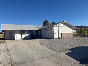 4312 Skywalker Ave in Las Vegas, NV - Building Photo - Building Photo
