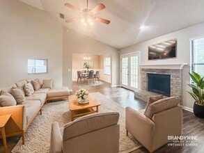 3847 English Colony Dr N in Jacksonville, FL - Building Photo - Building Photo