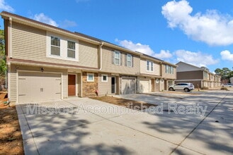 2644 Middle Br Bnd in Fayetteville, NC - Building Photo - Building Photo