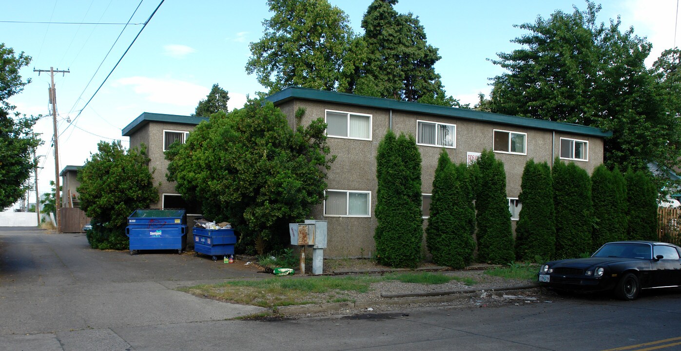 540 Almaden St in Eugene, OR - Building Photo