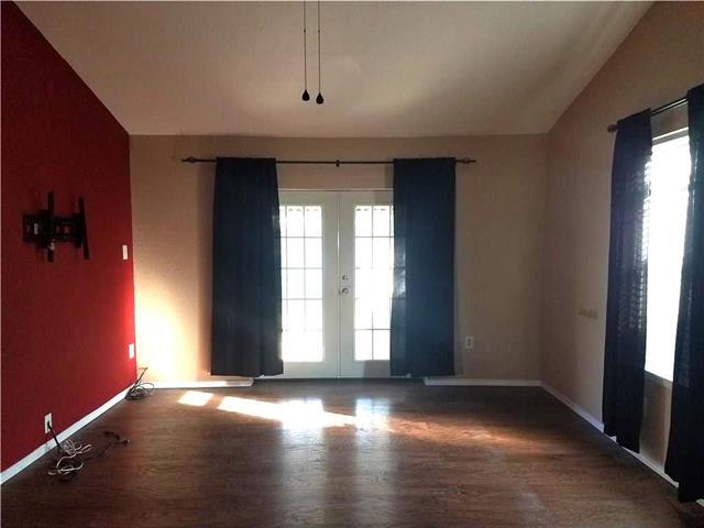 4237 Upland Way in Garland, TX - Building Photo - Building Photo
