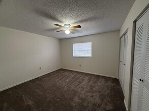 5600 59th Way N in St. Petersburg, FL - Building Photo - Building Photo