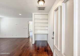 2829 Shoreview Cir in Thousand Oaks, CA - Building Photo - Building Photo