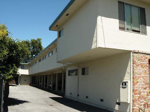 Ebener Arms Apartments in Redwood City, CA - Building Photo - Building Photo