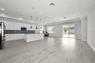 21654 Billowy Jaunt Dr in Land O Lakes, FL - Building Photo - Building Photo