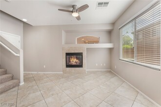 655 Calamus Palm Pl in Henderson, NV - Foto de edificio - Building Photo