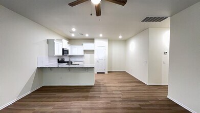 1221 NW 113th St in Oklahoma City, OK - Building Photo - Building Photo