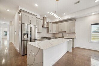 46 Carlton Ave in Jersey City, NJ - Building Photo - Building Photo