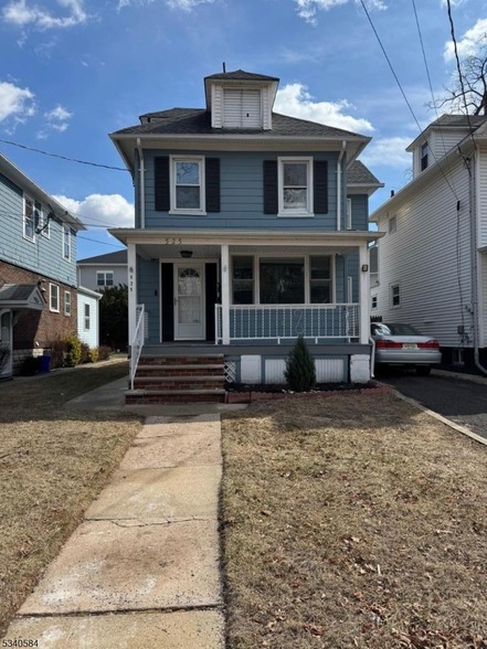 525 Front St, Unit C2302 in Dunellen, NJ - Building Photo