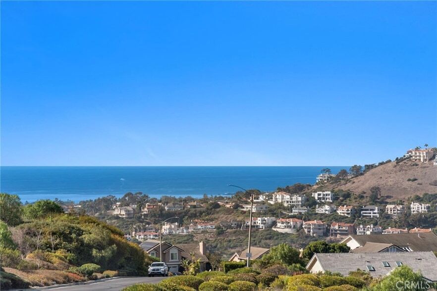 2847 Calle Heraldo, Unit 304 in San Clemente, CA - Building Photo