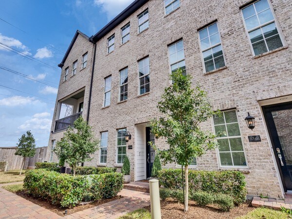 property at 8744 Park Kolbe Ln