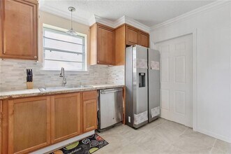 2600 Cambridge Dr, Unit 327 in La Place, LA - Building Photo - Building Photo
