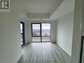 51 Clarington Blvd in Bowmanville, ON - Building Photo - Building Photo