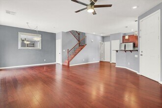 1323 Grass Creek Ave in Henderson, NV - Building Photo - Building Photo