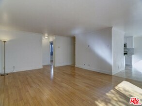 2884 Sawtelle Blvd in Los Angeles, CA - Building Photo - Building Photo
