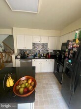 19901 Fieldgrass Square in Ashburn, VA - Building Photo - Building Photo