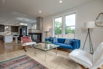 46 Murdock St, Unit C in Somerville, MA - Building Photo - Building Photo