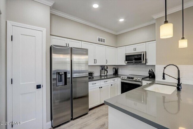 19777 N 76th St, Unit 2133 in Scottsdale, AZ - Foto de edificio - Building Photo