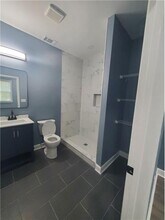 110 W 51st St in Savannah, GA - Building Photo - Building Photo