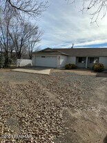 3197 N Bumblebee Dr in Prescott Valley, AZ - Building Photo