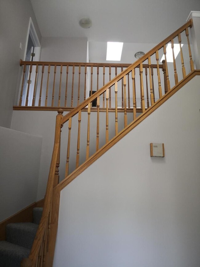 5728 Breezeland Rd in Carpentersville, IL - Building Photo - Building Photo