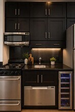 53 Leroy St, Unit 2C in New York, NY - Foto de edificio - Building Photo