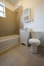 Washington Park Apartments in Chicago, IL - Building Photo - Building Photo